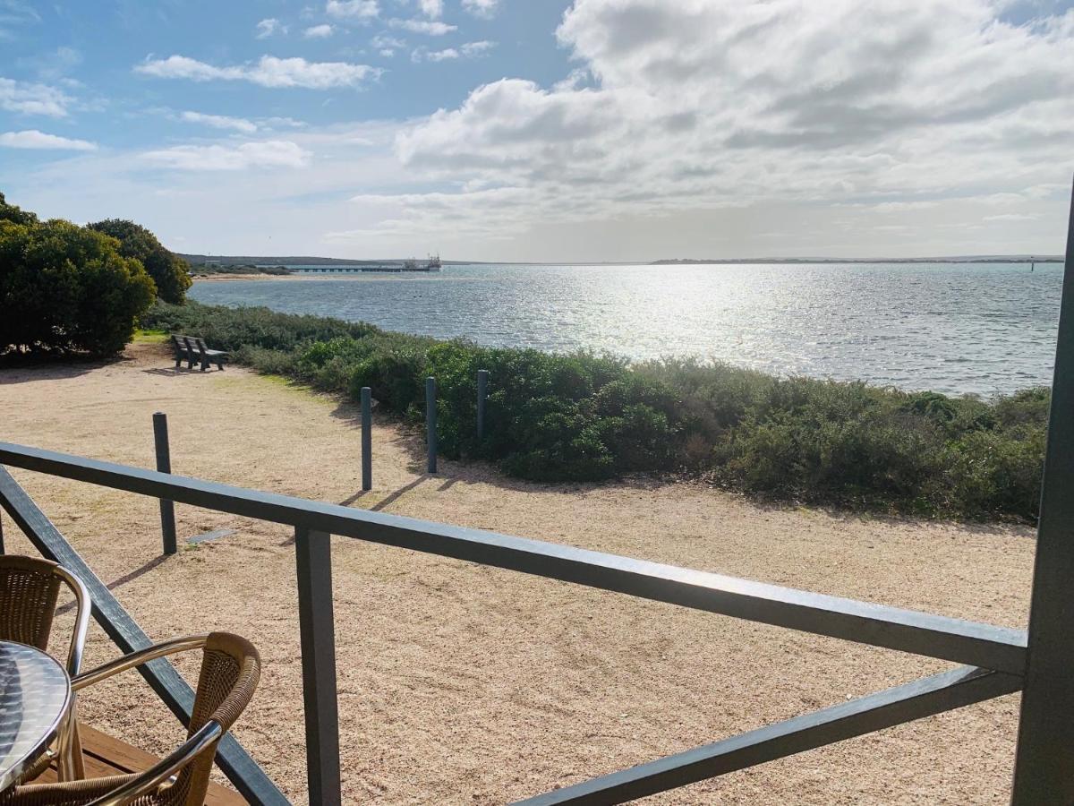 ホテル Venus Bay Beachfront Tourist Park South Australia エクステリア 写真